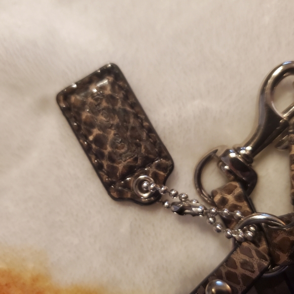 Coach python wristlet - Picture 7 of 7